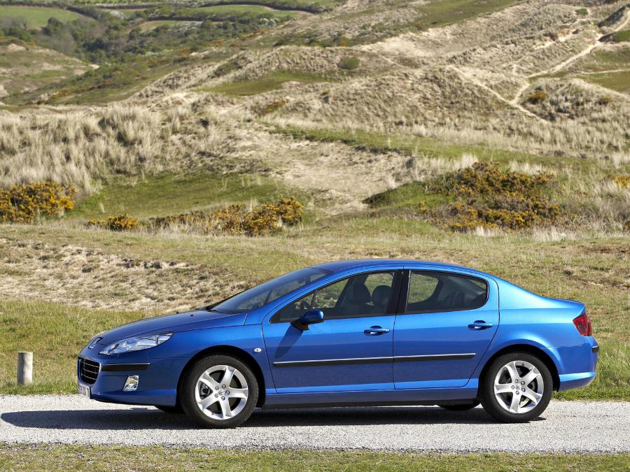  Peugeot 407 Sedan 2004 года  (фото 14 из 25)